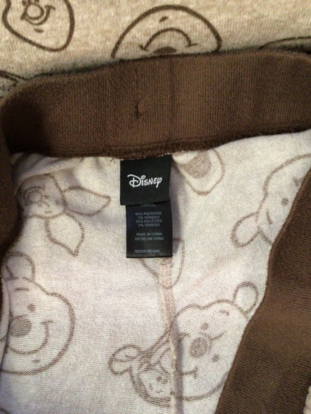Disney women’s pajamas - Picture 3 of 4
